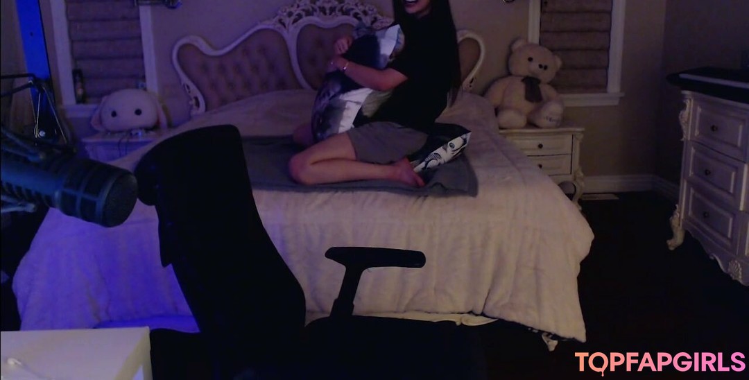 Fanfan sexy actress archive