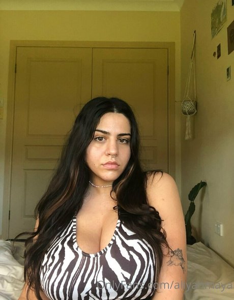 aliyahmaya hot pornstar pics