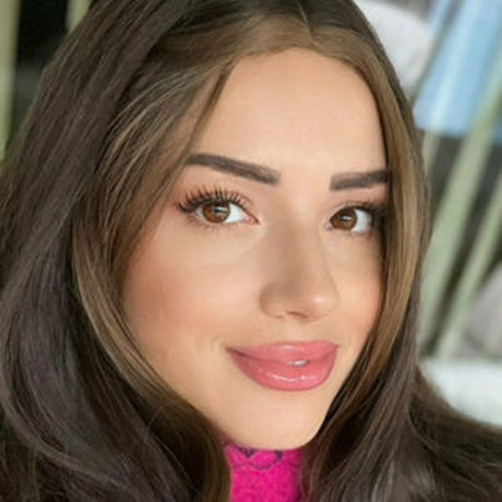 teegratheoracle art actress pics