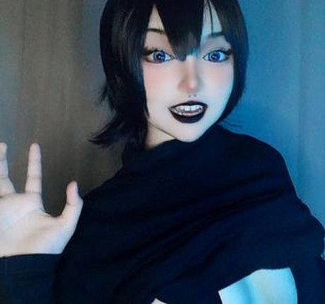 miraaamiku pornstar img