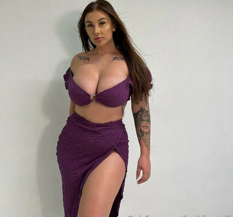 baddie girlll hd star photo