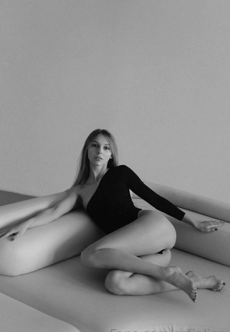 sofialien model xxx pic