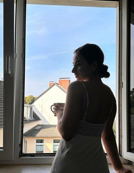 NaughtyCola model hot photo