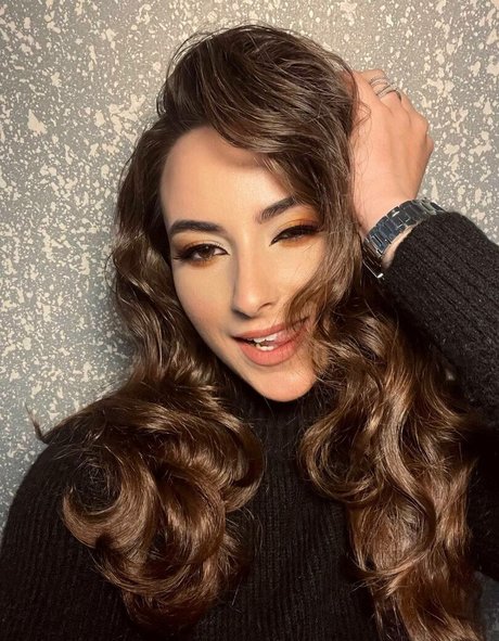 NaughtyCola model sex images