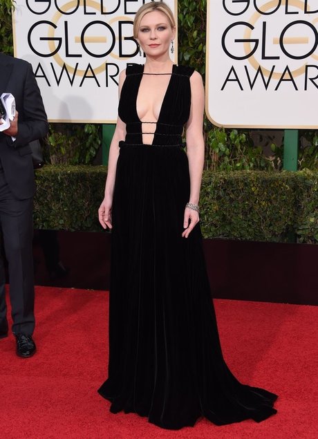 Kirsten Dunst star erotic picture