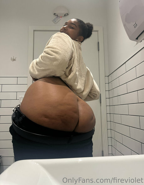 fireviolet nudes actress galleries