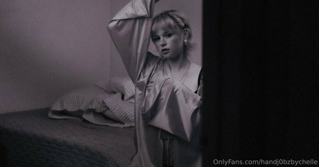 hotchellerae sexy model photo