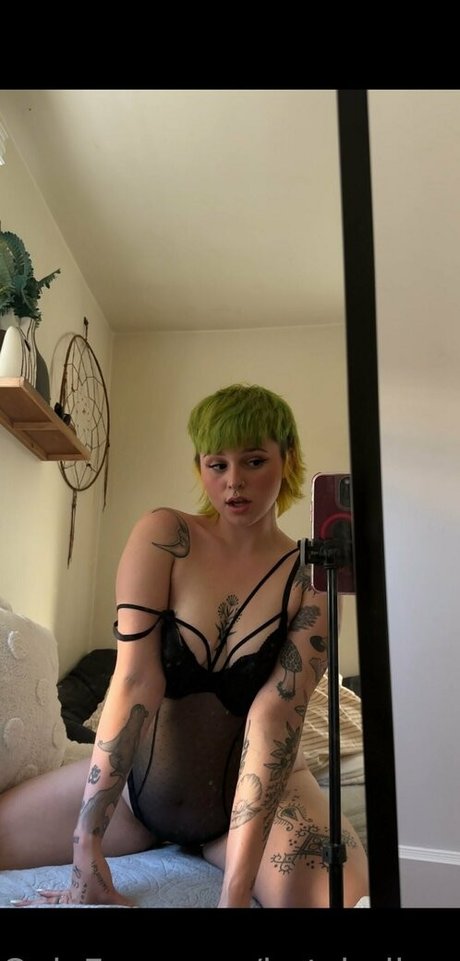 hotchellerae star xxx photo