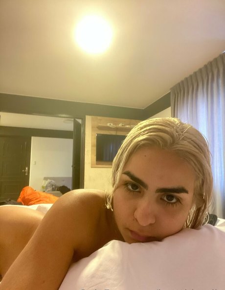 hotttblondie porn model img