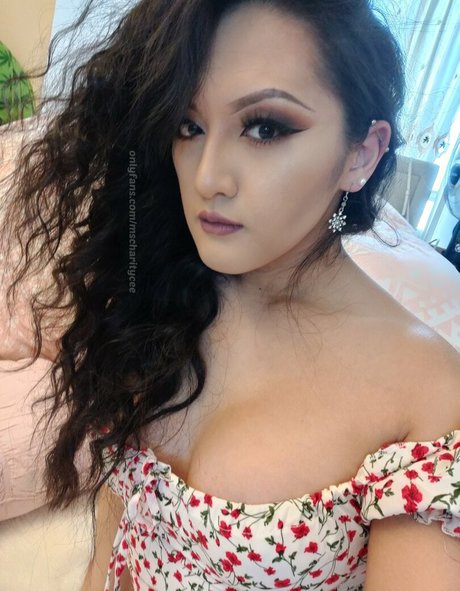 misscharityceee star beautiful pic