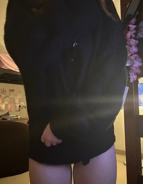 Thqtty pornstar exclusive pics