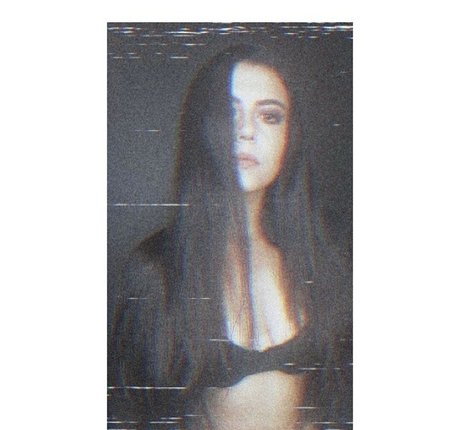 Violet Orlandi star top picture