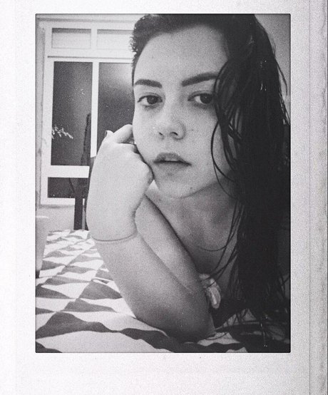 Violet Orlandi star beautiful img