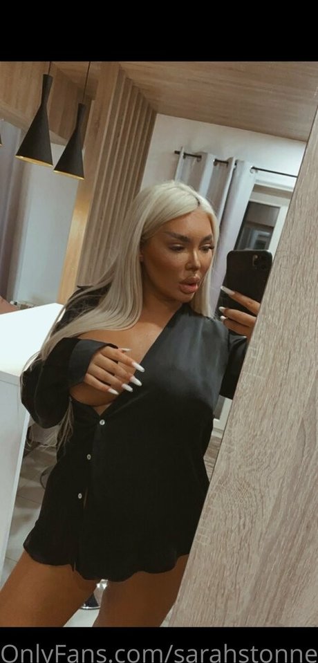 sarahstonnee pornstar naked image