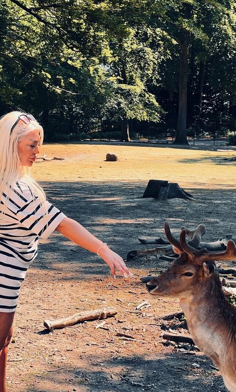 sarahstonnee pretty star img