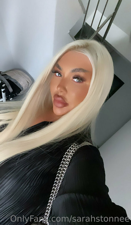 sarahstonnee pornstar erotic photo