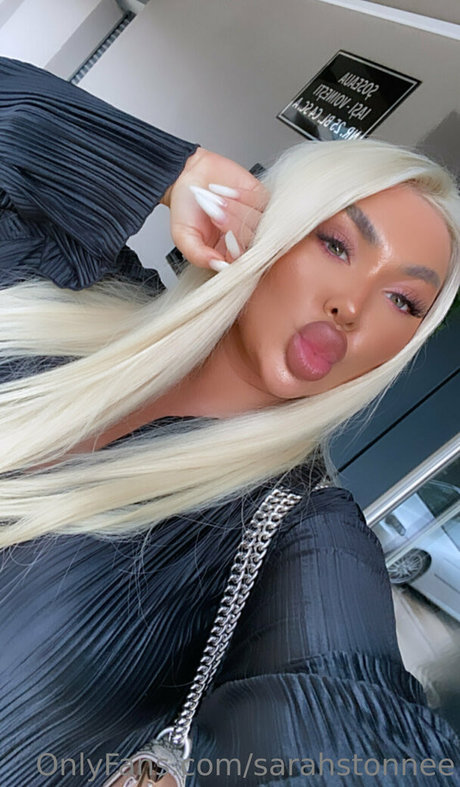 sarahstonnee perfect model pics