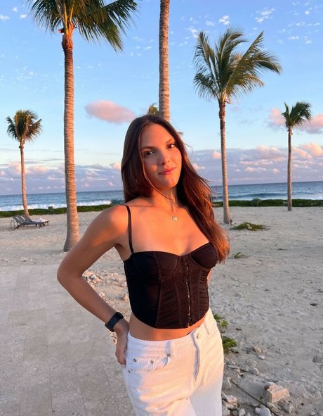 Jackie Aron sexy model photo