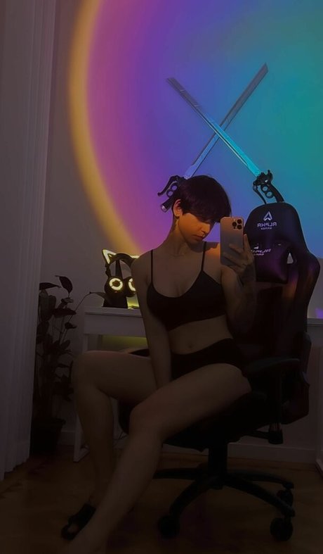 Alfyrise hd actress picture