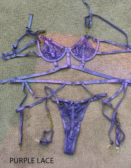 roozu adult actress pic