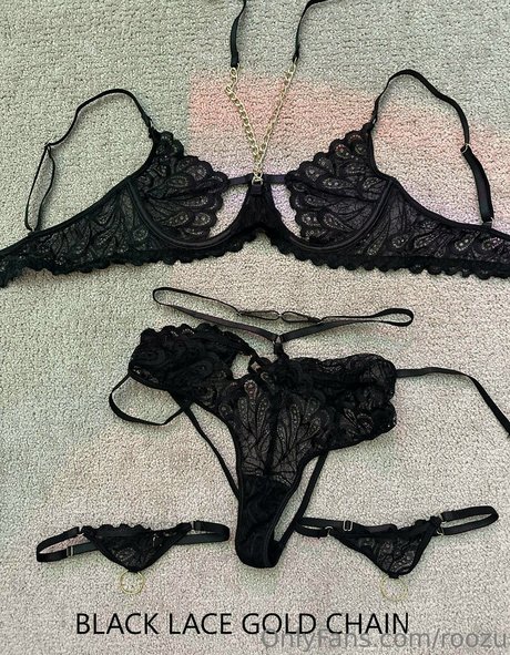 roozu xxx pornstar archive