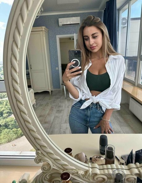 Jasmine Mills pornstar perfect galleries