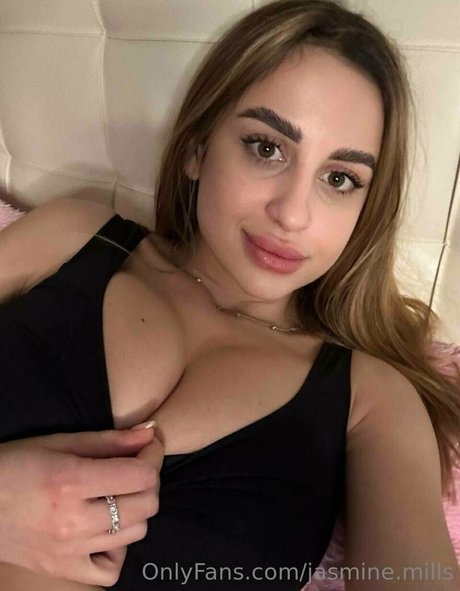Jasmine Mills erotic model galleries