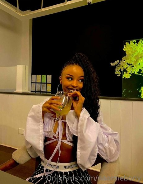 naomiebony pornstar perfect archive