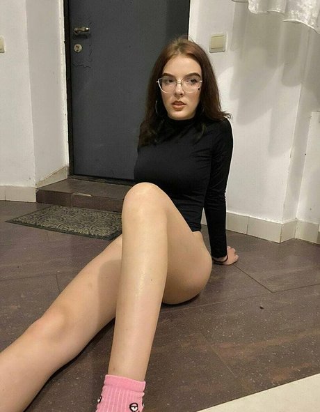 greendream69 model hot image