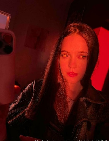 meridianaua pretty actress galleries