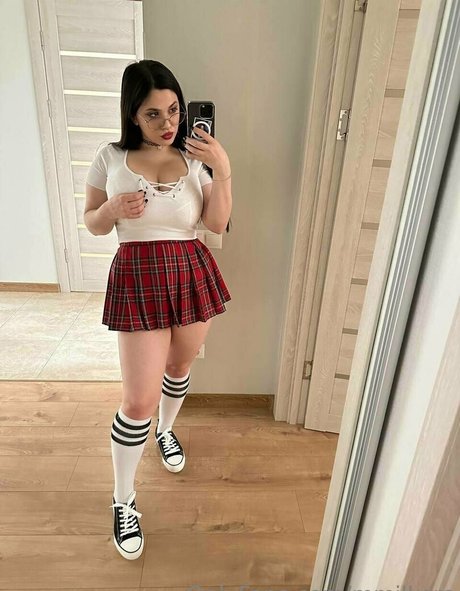 mmilkers model art images