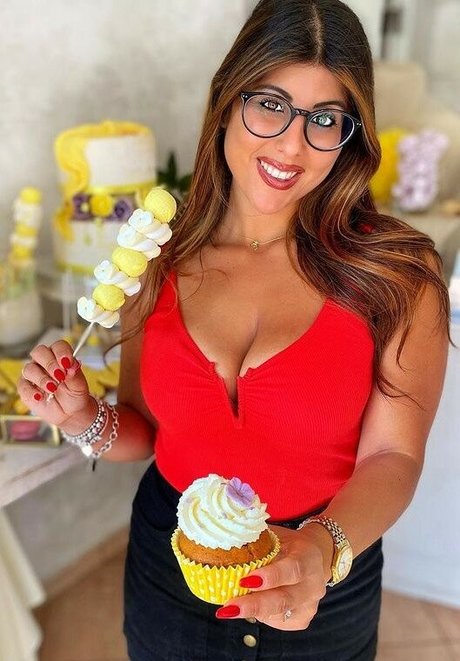 Valentina De Nucci model hot photo