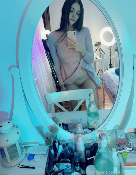 aliselis naked actress gallery