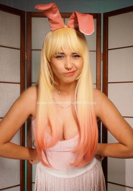 Bibivitona naked pornstar pics