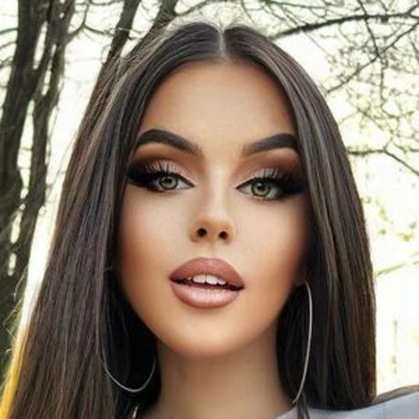 Abisssh exclusive actress photos