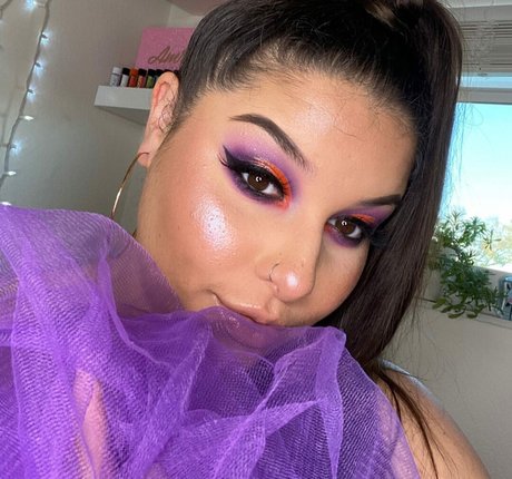 Ilianna exclusive star gallery