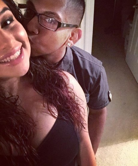 Ilianna pornstar nude photo