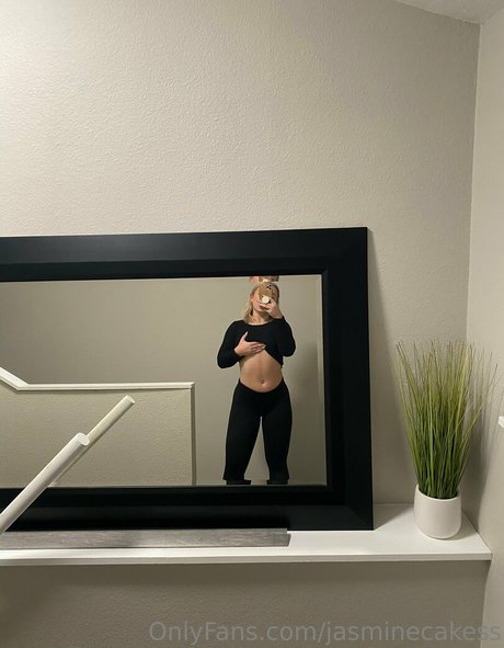 jasminecakess xxx actress pic