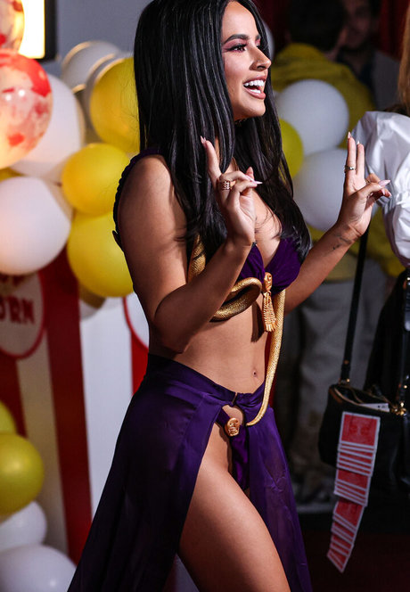 Becky G hot star photos