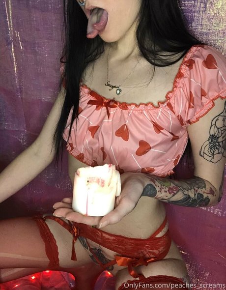 peacheyscreams top star image