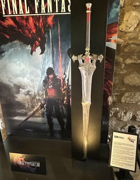 Naughty Danni high quality star img