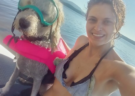 doitwithdaisy model porn gallery