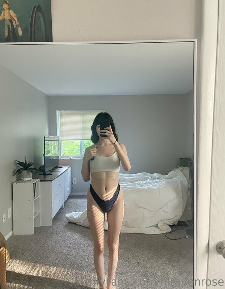 hiravenrose adult actress archive