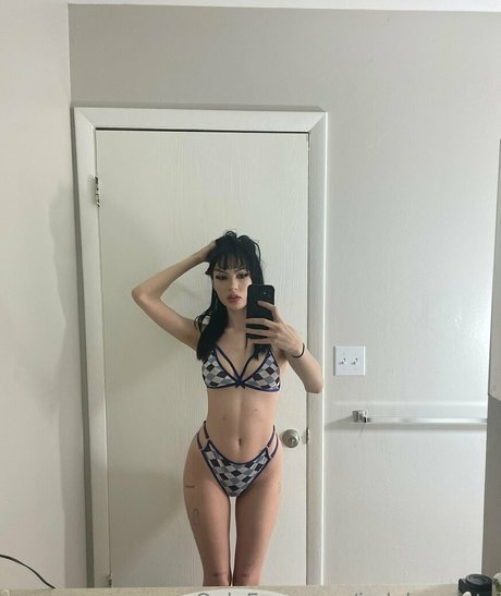 hiravenrose actress pictures