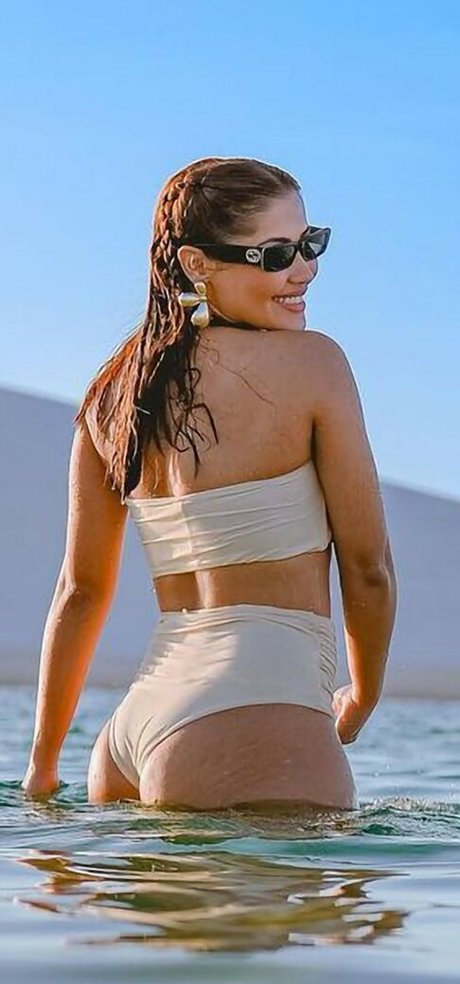 Thaynara OG art pornstar photo