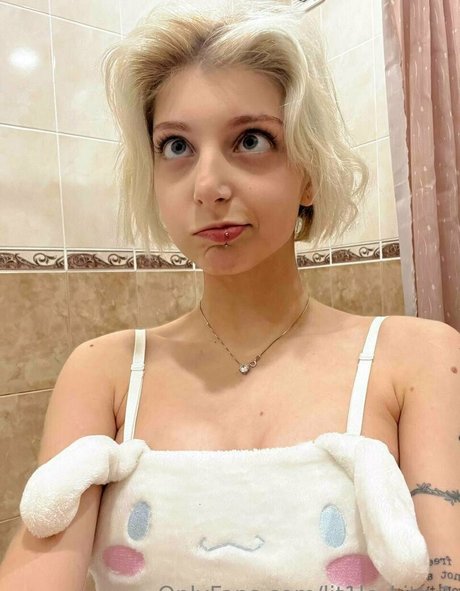 lit1le kitty1 model pretty pictures