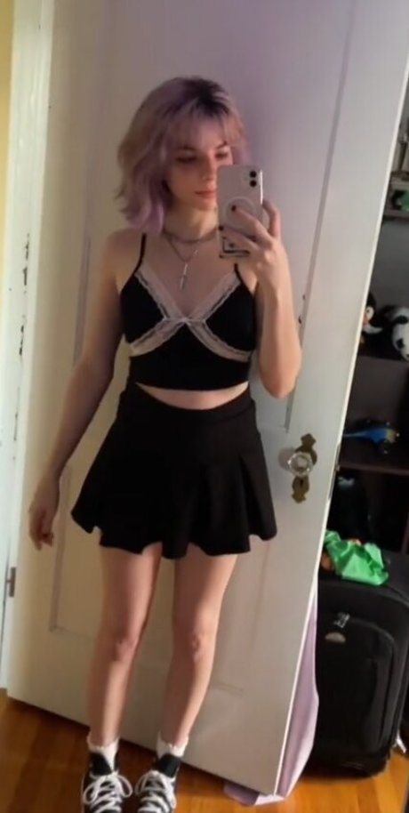 Cultarr nudes model pictures