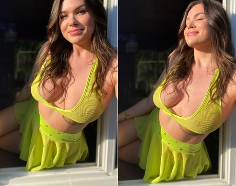 Barista Cassi_ xxx star pics