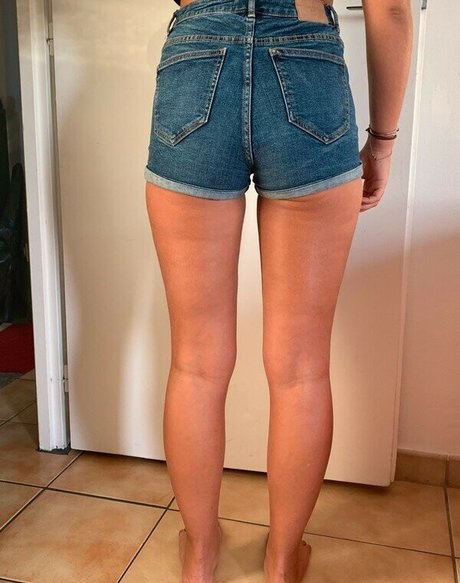 Axelle Maga star naked photos