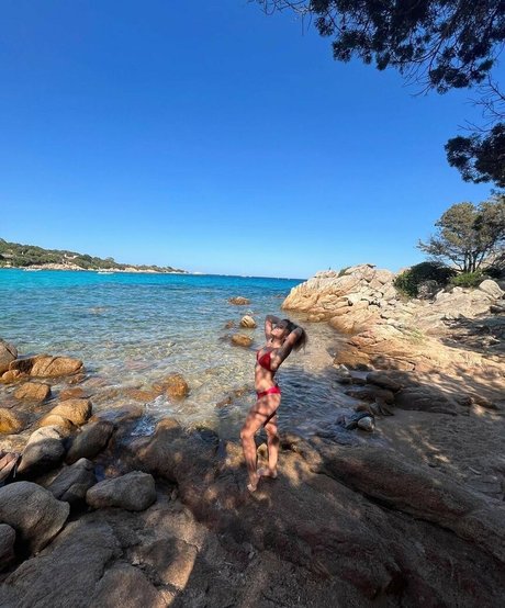 Axelle Maga beautiful model image